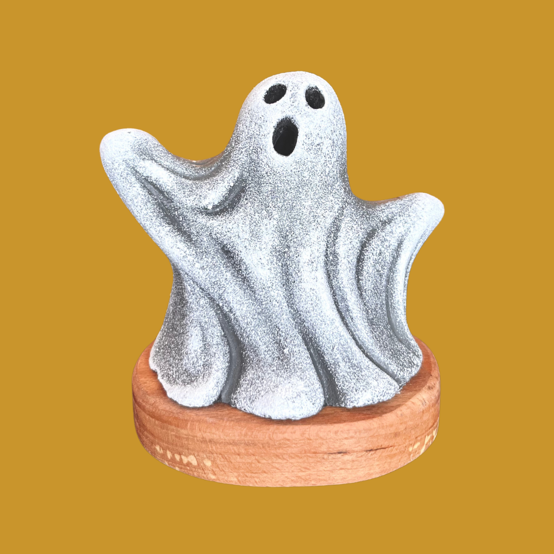 Load image into Gallery viewer, Ghost Incense Holder

