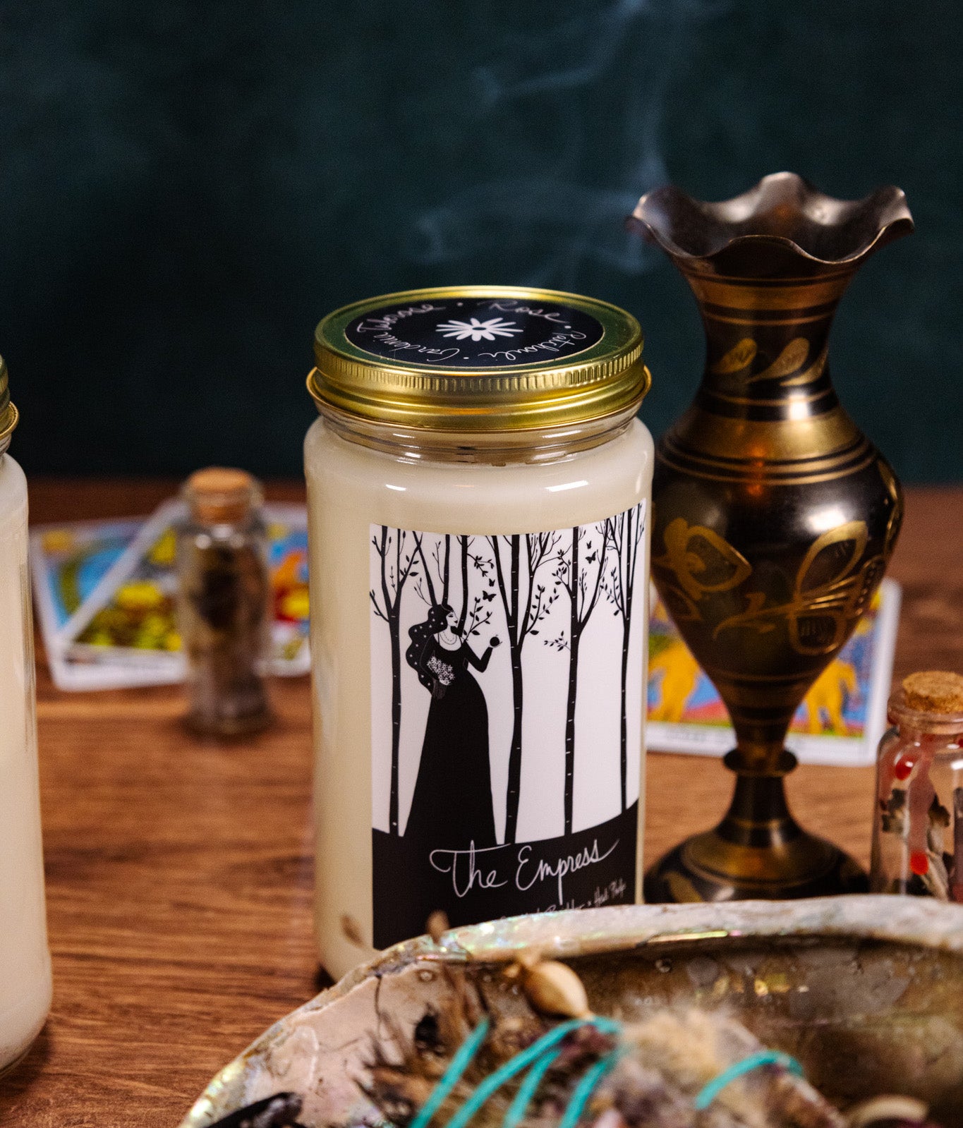 Load image into Gallery viewer, Non-toxic Tarot Candles: The Empress Soy Candle
