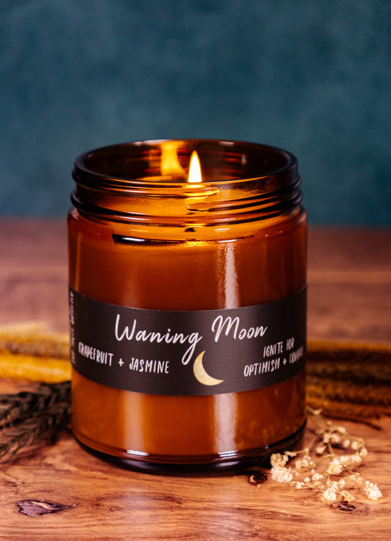 Load image into Gallery viewer, Moon phase collection - waning moon jasmine &amp;amp; grapefruit soy candle
